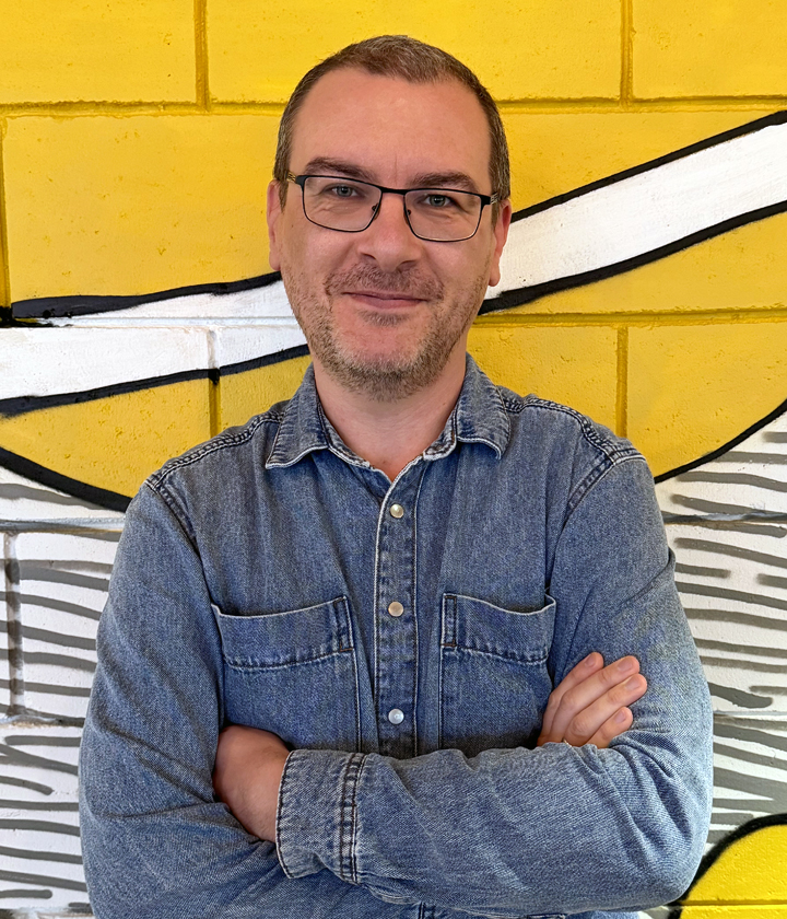 DiPocket_Pawel Starczak